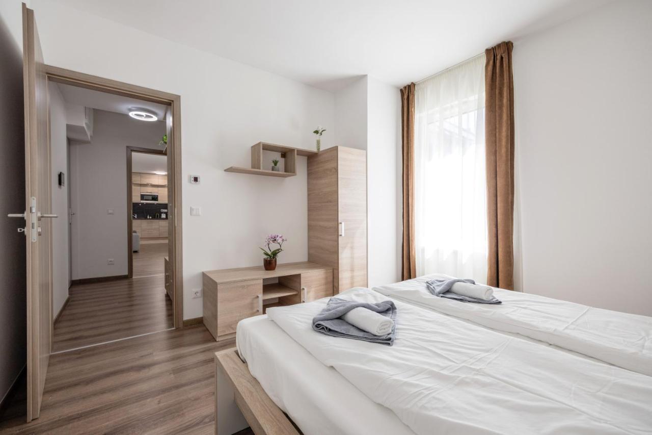 211 / 1 Bedroom / Modern Condo In City Center Budapest Eksteriør bilde